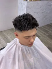 韓式髮根燙作品，設計師 曾晴🐟，台中北區餘光