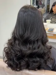 浪漫電棒燙🌹作品，設計師 Zoe，高雄左營區RAM hair studio