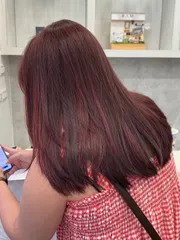 免漂莓果色🍇🍒作品，設計師 Zoe，高雄左營區RAM hair studio
