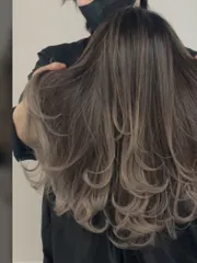 高層次手刷染作品，設計師 Peter，台北松山區沐沐mumu hair salon