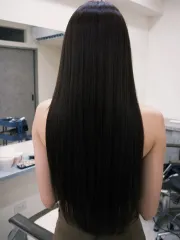 縮毛矯正深咖啡色作品，設計師 Ivan，台北大安區Gee hair & beauty salon 聚沙龍