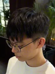韓系剪裁作品，設計師 袁袁，高雄苓雅區沃髮廊