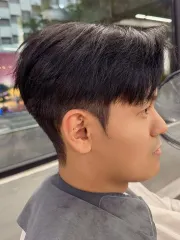 韓系剪裁作品，設計師 王小燁Jason，高雄前金區境界髮藝LEVEL hair styling