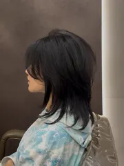 日系層次剪裁 狼尾作品，設計師 ZOLA 蘇，高雄楠梓區D2 HAIR SALON