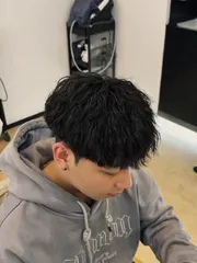 束狀錫紙燙作品，設計師 LESLIE，台北中正區Allies hair salon