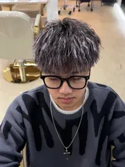 區塊設計染x錫紙燙作品，設計師 LESLIE，台北中正區Allies hair salon