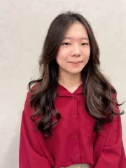 浪漫鬆軟燙作品，設計師 由佳，REVO Salon
