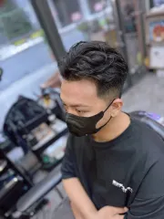 後梳紋理作品，設計師 小9，高雄三民區99 Barbershop