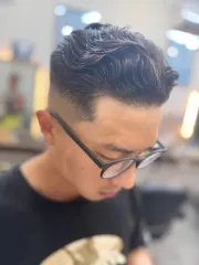後梳紋理作品，設計師 小9，高雄三民區99 Barbershop
