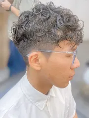 束狀紋理燙作品，設計師 小9，高雄三民區99 Barbershop