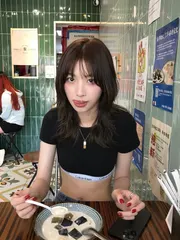 韓系層次燙作品，設計師 小美，台北大安區Hearts