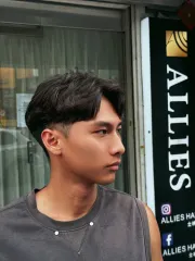 韓系中分燙作品，設計師 Will，台北士林區ALLIES士林店