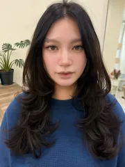 韓系層次燙作品，設計師 沐巳Aaron艾倫，桃園桃園區沐巳