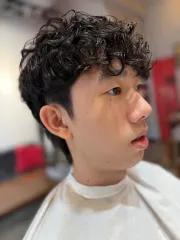 萊斯利卷、男生燙髮作品，設計師 KAI，台南東區髮の匠Hair salon