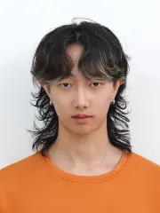 韓系層次中長髮作品，設計師 Leon，台中西區Karu Karu