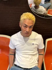 日系easy punk作品，設計師 艾狄森，台北中山區初見理髮沙龍