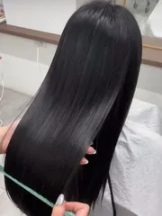 多睡五分鐘｜縮毛矯正作品，設計師 Saya，新北林口區Moon stone hair salon
