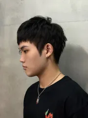 日系朋刺作品，設計師 Shawn，高雄左營區izzi hair salon