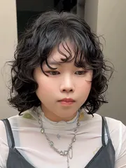 日系短髮層次燙