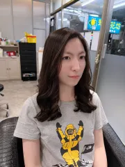 韓系捲髮中長髮作品，設計師 Becky，新北三重區BK Hair Salon