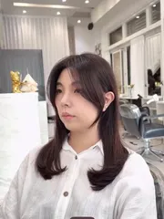 小顏瀏海作品，設計師 晴晴，高雄左營區左岸髮廊