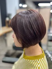 日系女性bob短髮作品，設計師 Zoe，台北萬華區暖暖髮廊