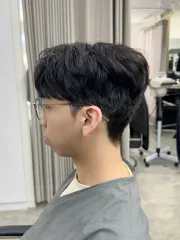男生韓系燙髮作品，設計師 Ice，台北大安區EG ROOM