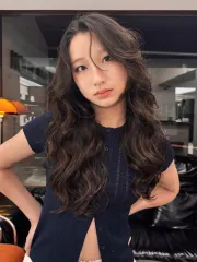 電棒感波紋捲作品，設計師 Gia，台北大安區Hollyhair延吉店