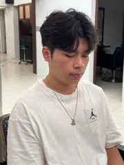 男士微分碎蓋作品，設計師 Gia，台北大安區Hollyhair延吉店
