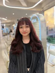 顯白髮色作品，設計師 薛加馨，台南東區尤拿成大館