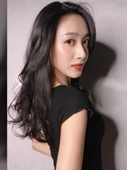 免整理捲髮作品，設計師 您的專屬美髮師葉葉，新北板橋區沐沙藝術沙龍