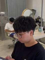 凌亂紋理作品，設計師 Andy，桃園中壢區Moon play