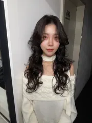 韓系層次燙作品，設計師 Alisa｜愛麗莎，台北大安區Round2 忠孝一店