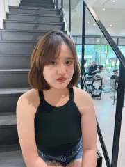 韓系內彎趟作品，設計師 Alina，台南中西區苒苒hair salon
