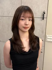 韓系層次剪作品，設計師 Rena，台北中山區Holly hair 南西店