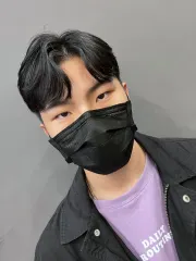 韓系6/4分線燙作品，設計師 李晨愷/Sunny，台中南區Cutbee男士理髮-美村南店