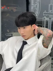 修剪燙貼作品，設計師 Allen(邱，台南中西區RAW