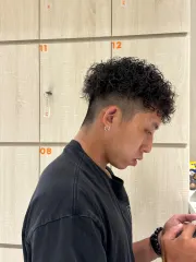 男生燙髮作品，設計師 Kelly，台北大安區GO_ON HAIR SALON