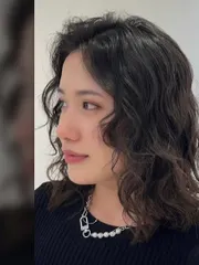 女生短髮燙髮作品，設計師 Kelly，台北大安區GO_ON HAIR SALON