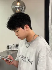 男士燙髮作品，設計師 Sandy，台北信義區Komm hair市府店