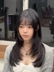 吹乾就好層次燙作品，設計師 Riva，新北板橋區Holly hair府中店