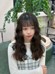蛋蛋卷、慵懶卷作品，設計師 Riva，新北板橋區Holly hair府中店