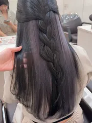 內餡染💜🩶作品，設計師 萱萱✁Abby，桃園中壢區Nine six hair Designim