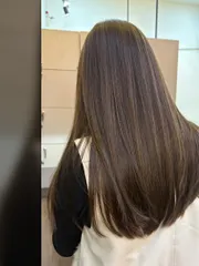 線條染作品，設計師 伊雯Even，台中南屯區E.l hair salon