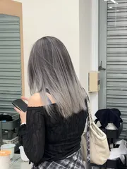短漸層作品，設計師 icon，台北大同區關於髮廊