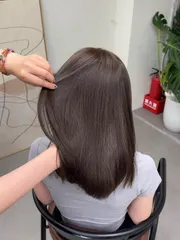 免漂髮色作品，設計師 Fenny，台北松山區Komm hair微風店