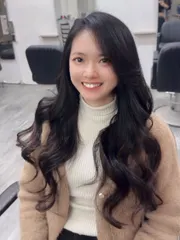 大波浪作品，設計師 ViTa（薇糖），台中西屯區Refine Hair