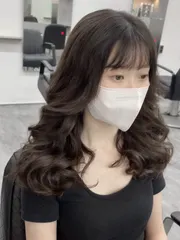 韓系層次燙作品，設計師 ViTa（薇糖），台中西屯區Refine Hair