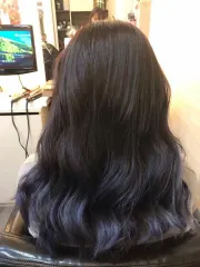 霧感藍灰色裙擺染作品，設計師 Kiki，台中西屯區Ek hair salon