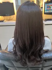 韓系下擺捲髮作品，設計師 Kiki，台中西屯區Ek hair salon